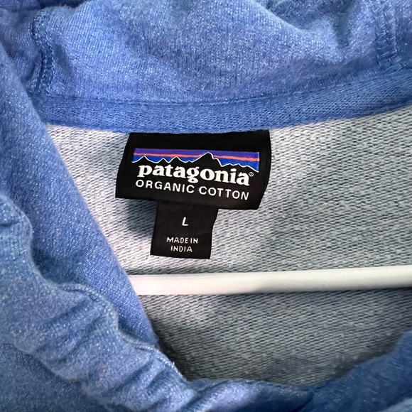 Large Patagonia cropped hoodie - Picture 5 of 5